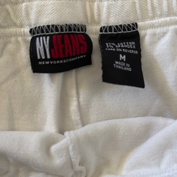 New York & Company High Low Mini Skirt White Pink - Picture 2 of 3